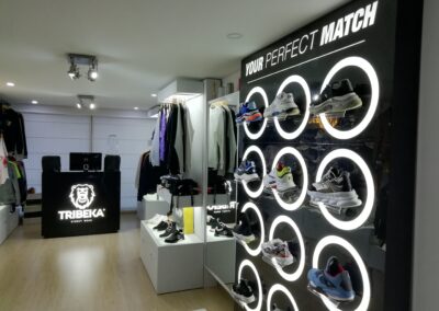 Diseño y producción de show room. identidad de marca, branding. BTL. diseño de espacios comerciales modernos